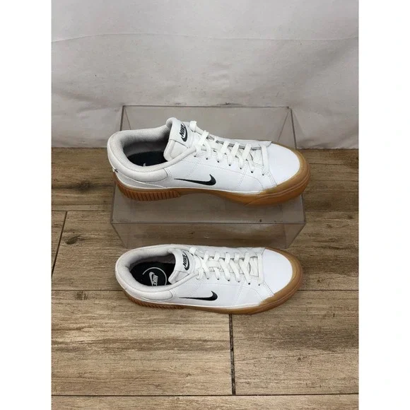 Nike White and Brown Women's Sneakers - Picture 10 of 10